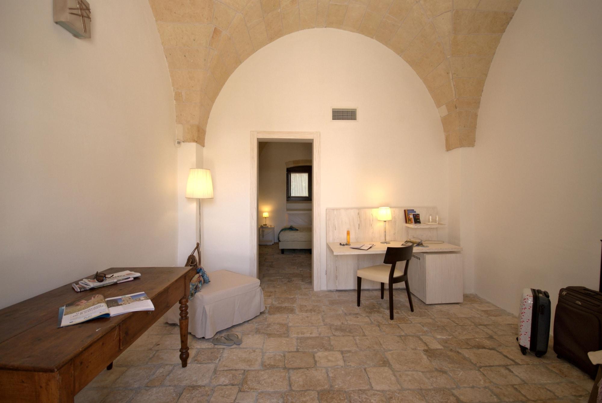 Masseria Corda Di Lana Hotel & Resort Torre Lapillo Exteriör bild