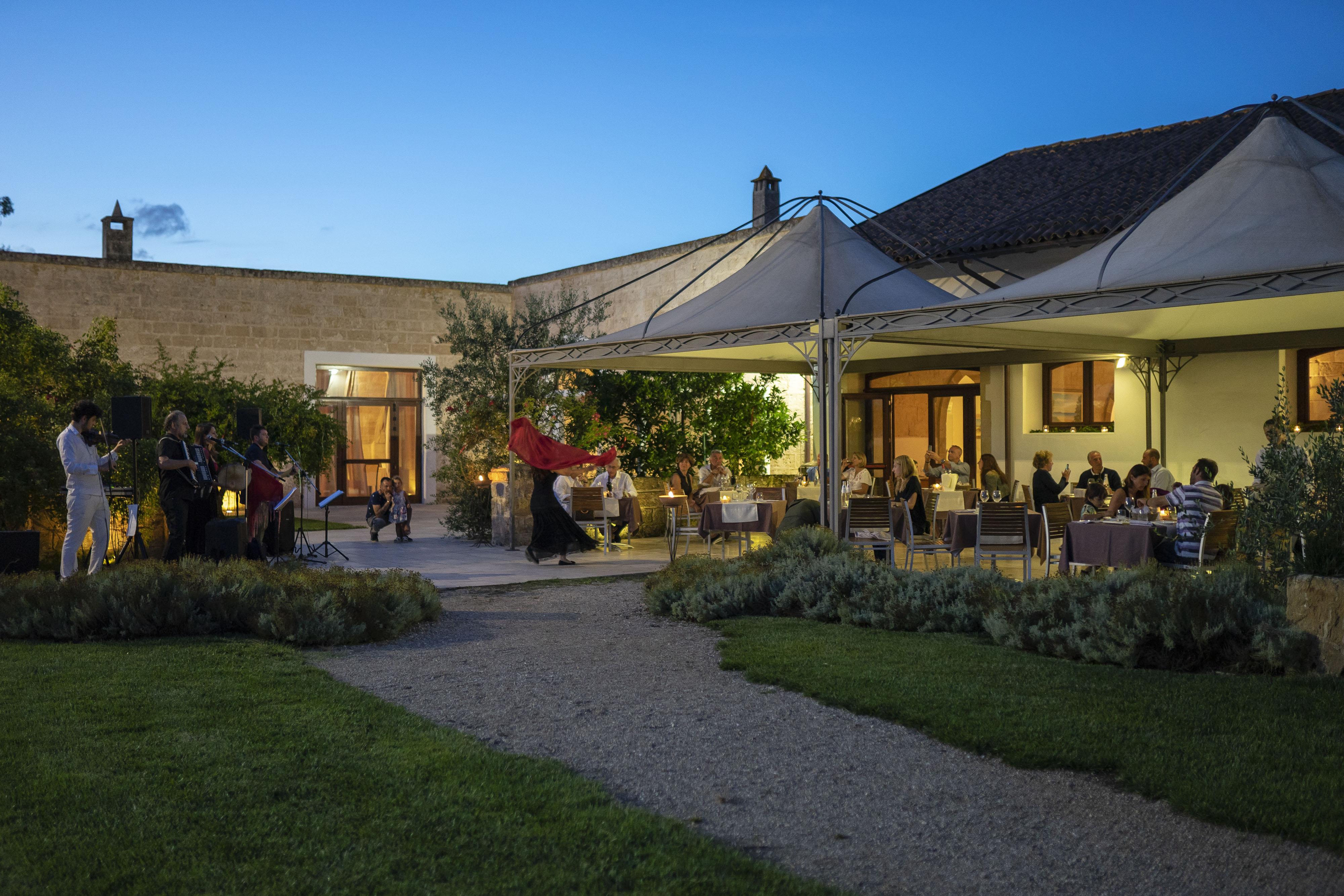 Masseria Corda Di Lana Hotel & Resort Torre Lapillo Exteriör bild