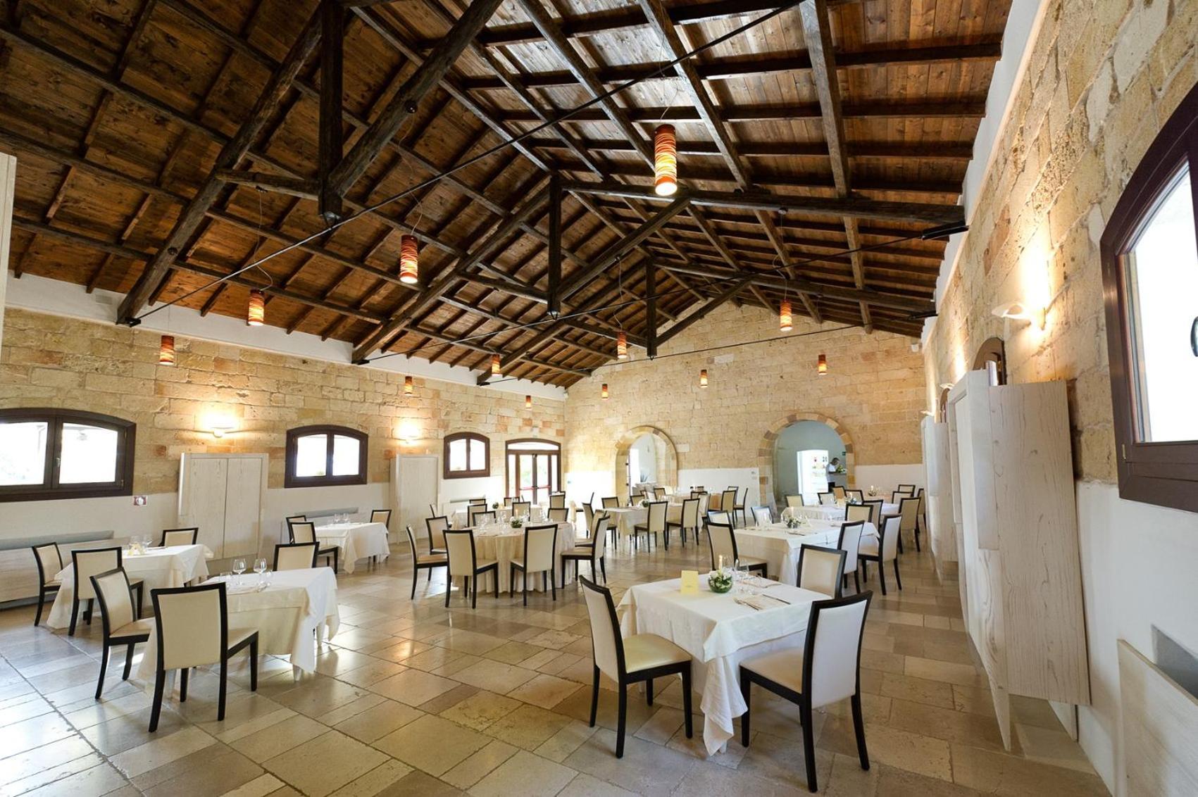 Masseria Corda Di Lana Hotel & Resort Torre Lapillo Exteriör bild