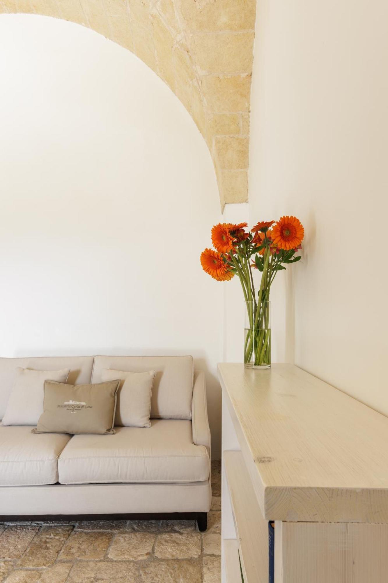 Masseria Corda Di Lana Hotel & Resort Torre Lapillo Rum bild
