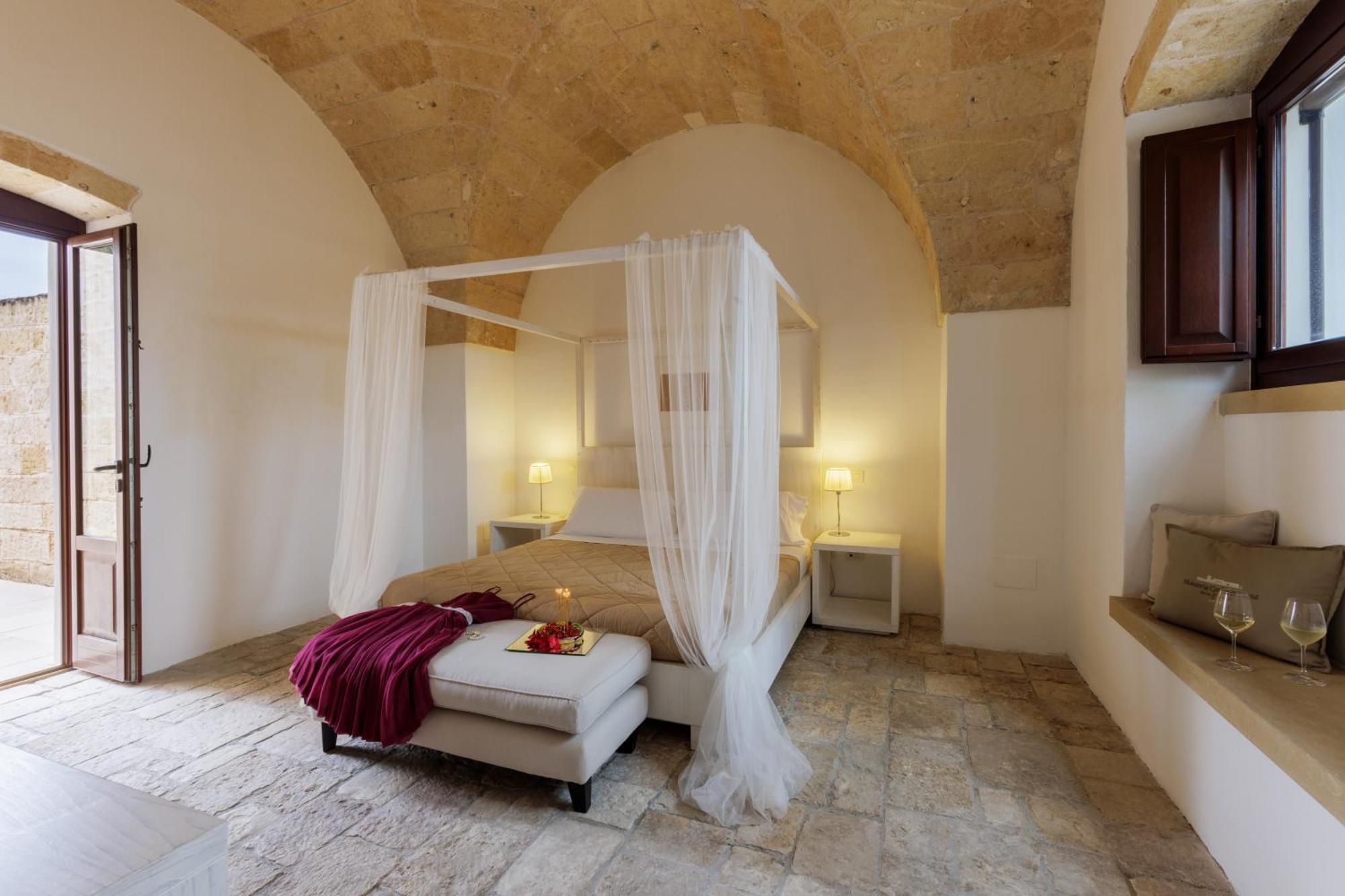 Masseria Corda Di Lana Hotel & Resort Torre Lapillo Exteriör bild